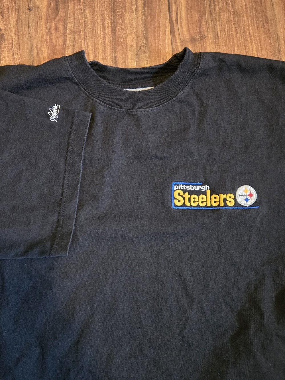 Vintage Pittsburg Steelers Embroidered Majestic 100% Cotton Large Washed Fade